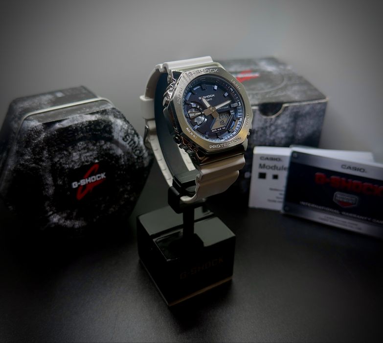 Часовник Casio G-Shock GM-2100WS-7A
