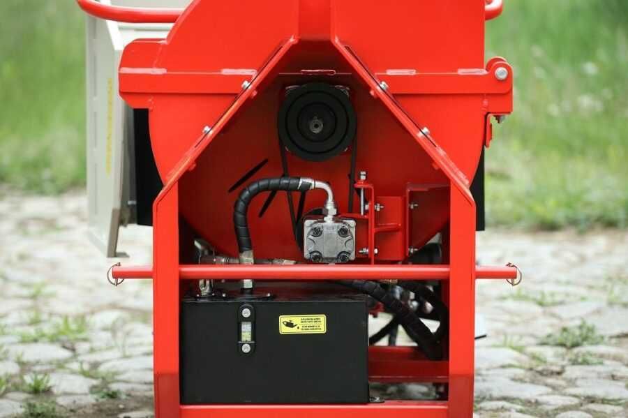 Tocator de crengi MK-170 PTO (la tractor), hidraulică , ø max. 170 mm