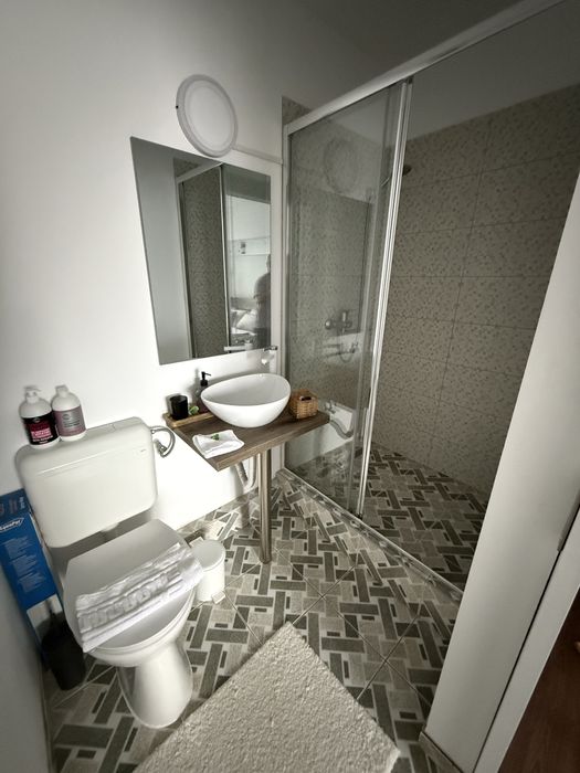 Vand apartament Otopeni(3 dormitoare+living si bucatarie)
