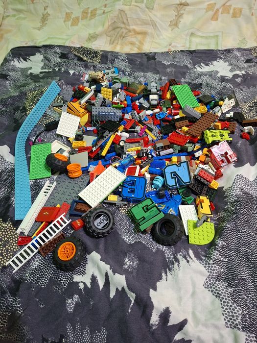 Vând lego in Hunedoara