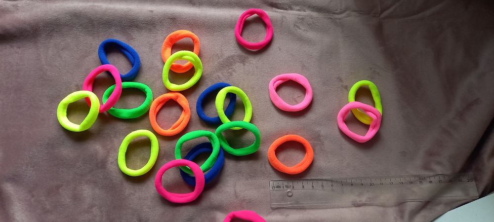 Неонови, ярки цветове - 30 ст. - ластик за коса - СТЕГНАТИ