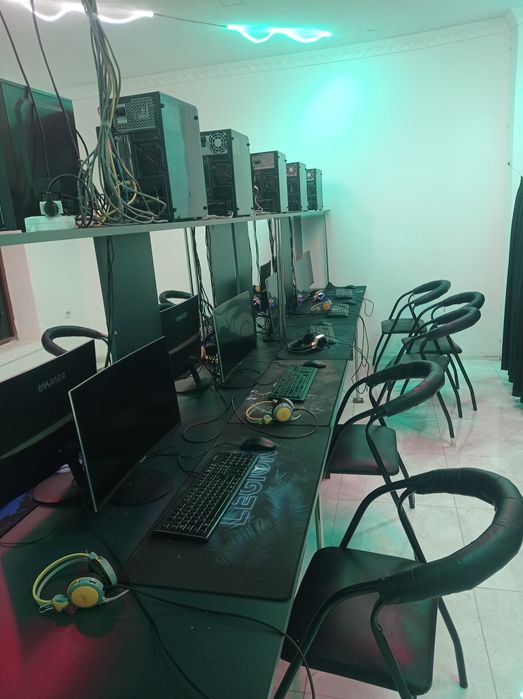 Tayyor biznes sotiladi 14 kompyuter stol stullari bn kamplekt 40 mln