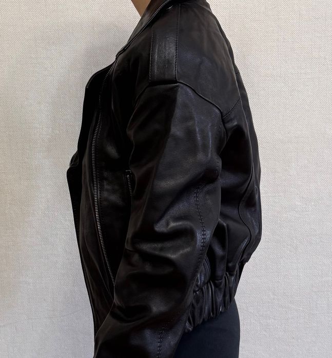 Кожаная куртка ,