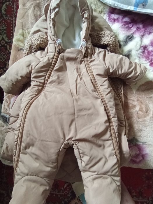 Продам комбез и кокон.