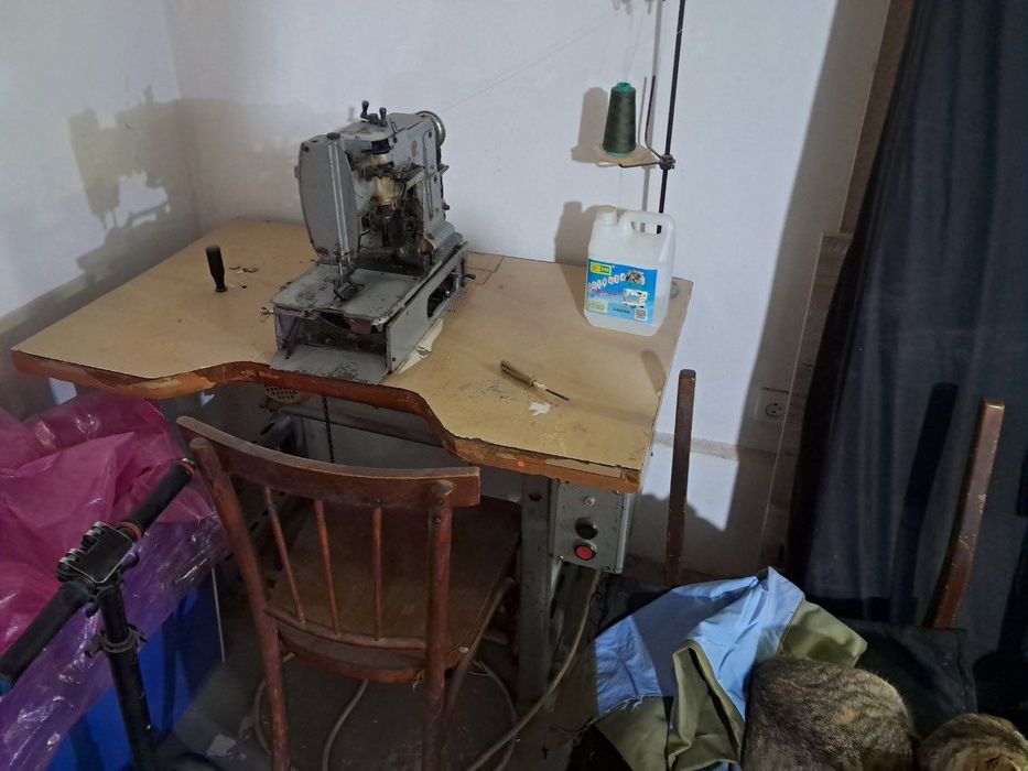 Петельный машинка