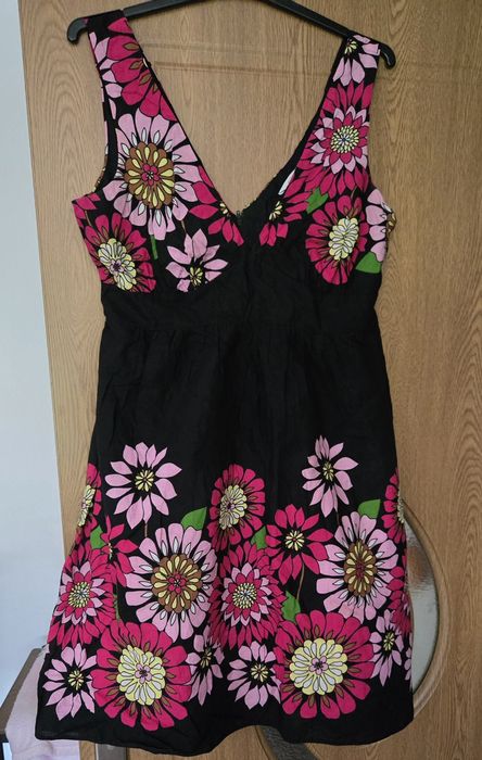 Vand rochita vara New Look