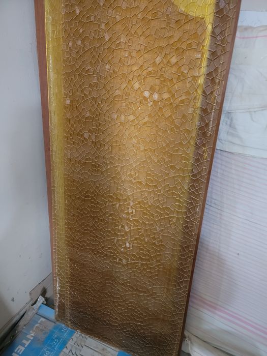 Стекло узорчатое, б/у