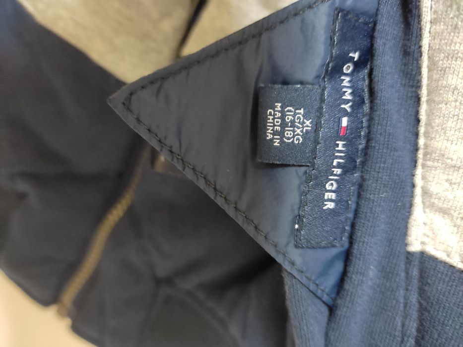 Vestă Hilfiger reversibilă copii 15-18 ani