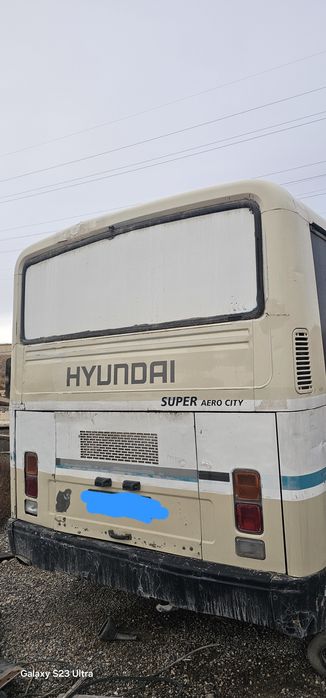 Hunday avtobus sotiladi