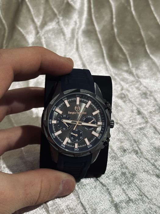 Часы Sergio Tacchini