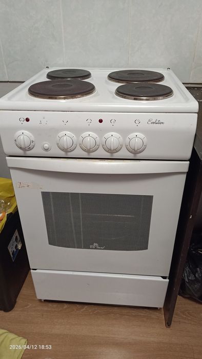 Продам электроплиту