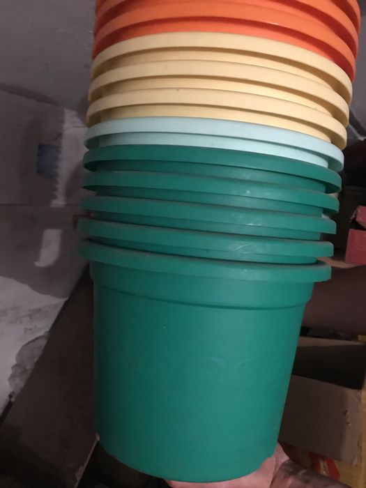 Лейки, кашпо для цветов