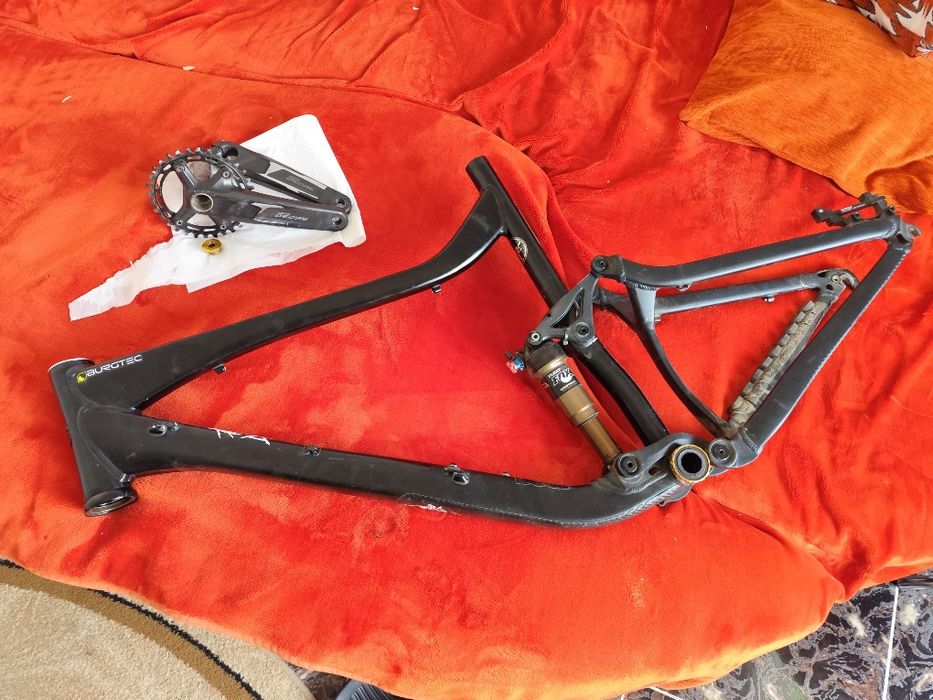 Cadru Giant Enduro, alte piese (detalii în descriere)
