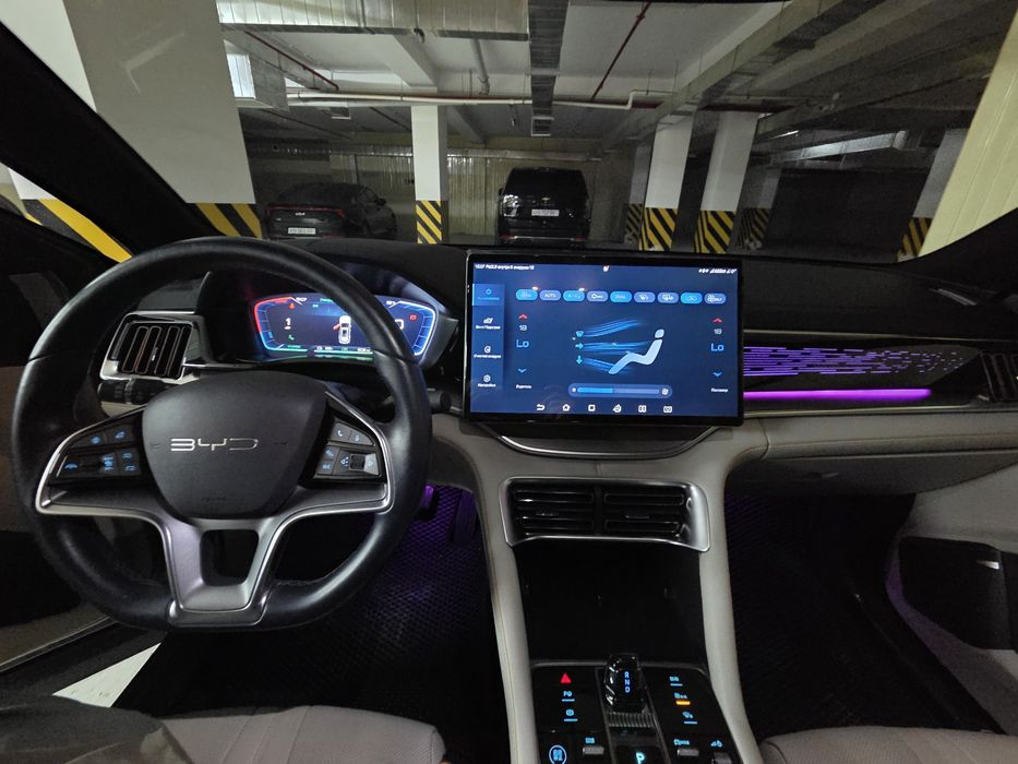BYD Chempion 605km - 2023