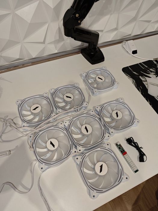 Комплект 7бр. ARGB Вентилатори 1stPlayer (Бели) + Контролер