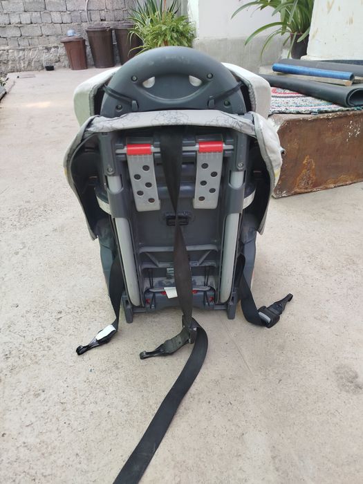 Детское кресло б/у