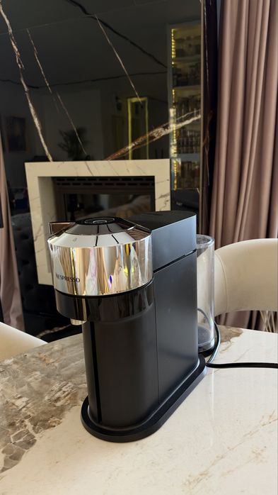 Espressor Nesspreso Vertuo Next Deluxe