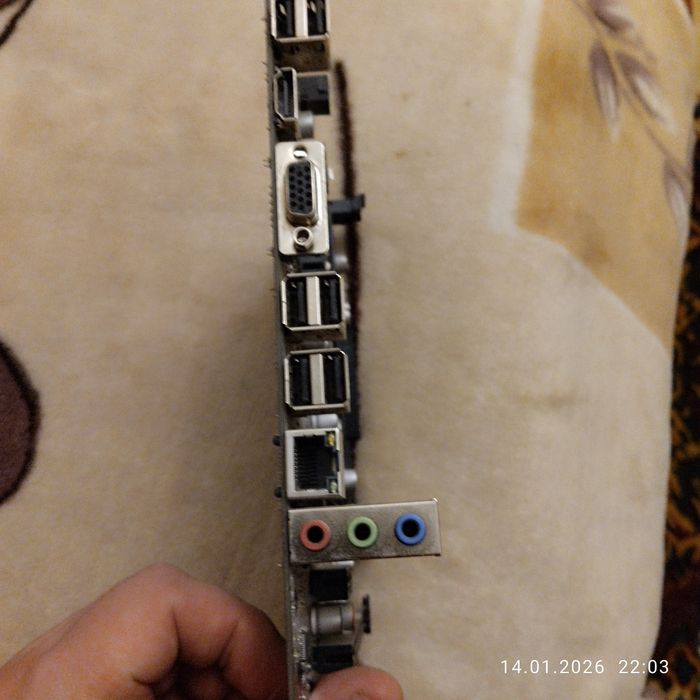 Материнская плата H61 ddr 3