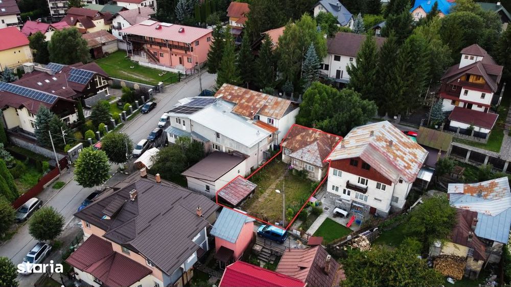 casa ,singur in curte