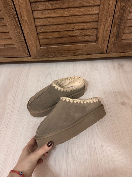 Дамски чехли Reserved