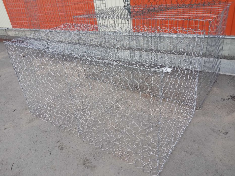 Сетка манье двойного кручения