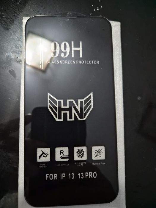 Folie sticla iphone 13 si 13 pro in stoc 13 bucati !