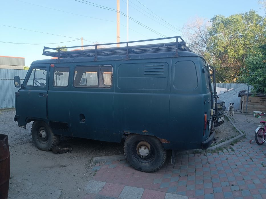УАЗ     таблетка