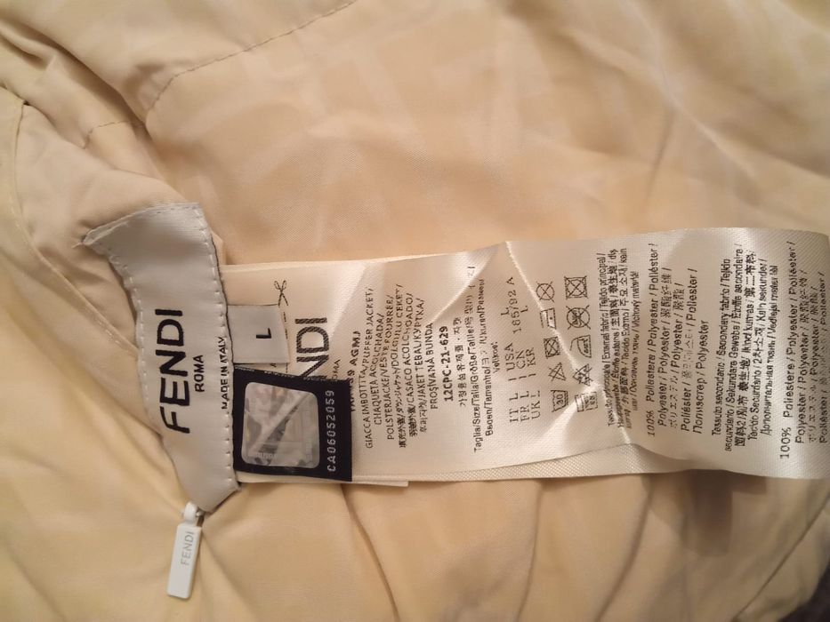 Продам куртку пуховик двухстороннюю