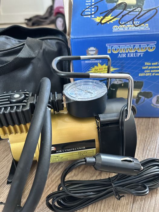 Насос автомобильный