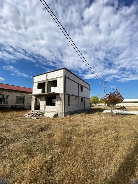 Casa de vanzare Filiasi