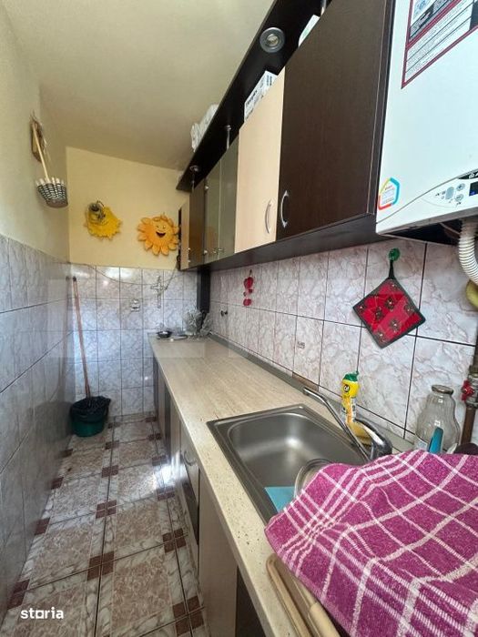 Apartament 2 camere, etaj 1, zona Decebal