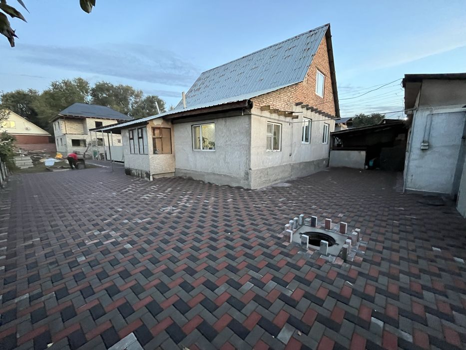 Укладка брусчатки (тратуарной плитки)