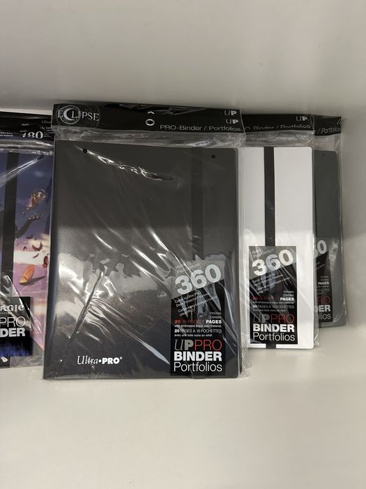 Колекционерски карти Pokemon, Yu Gi Oh