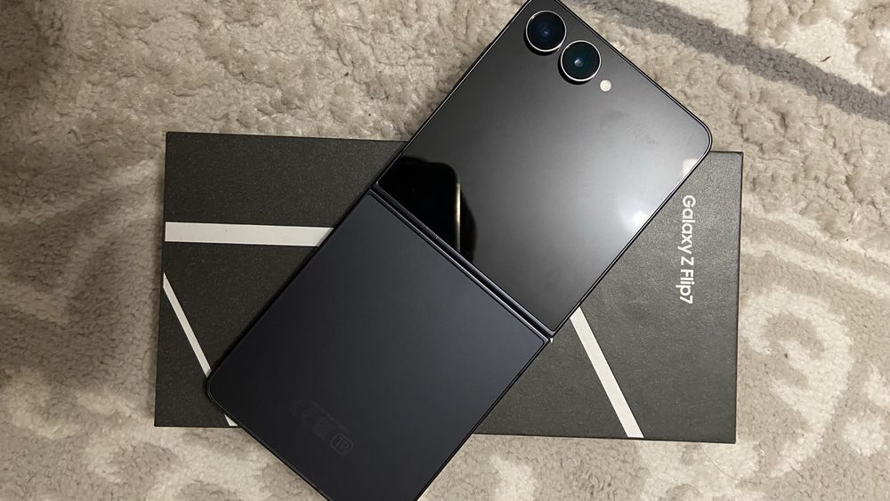 Samsung z flip 7 256gb