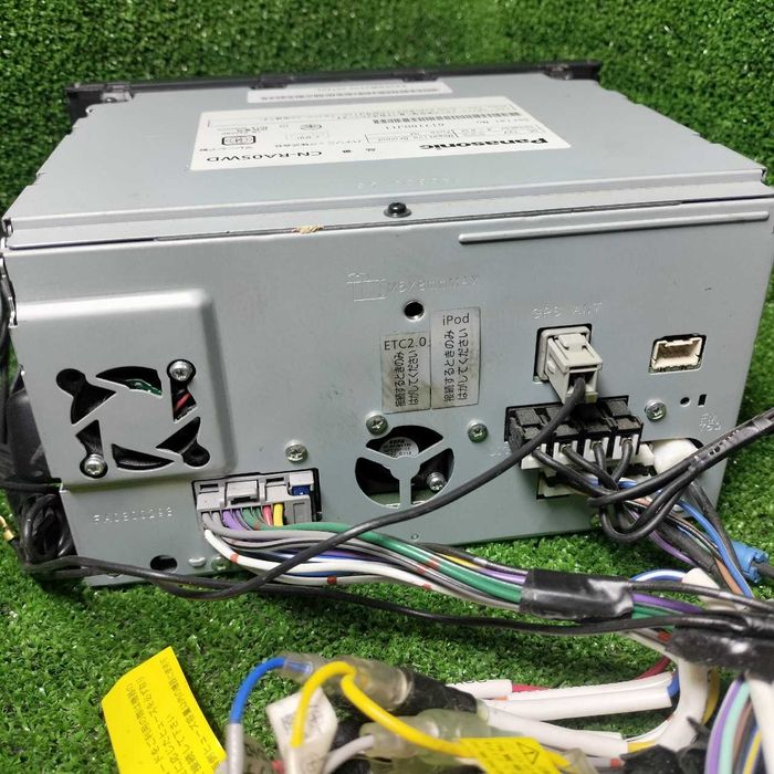 Продам Мультимедийной автомагнитолы Panasonic Strada CN RA05WD