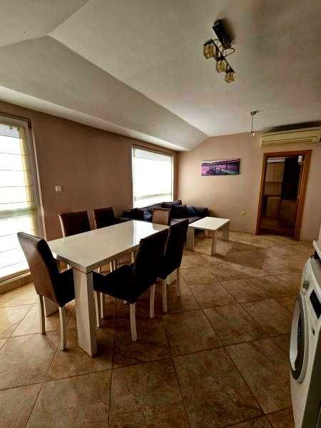 Нов двустаен апартамент в нова кооперация!