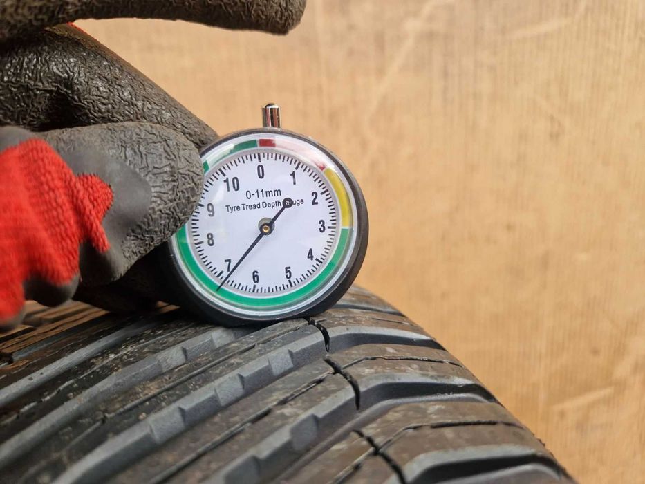 2 Michelin R19 255/45
Зимни гуми 
DOT3023