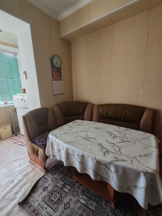 Продается 2х комн кв, 27-85