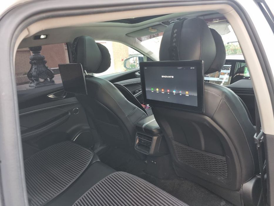 Enovate Me7 elektromobil