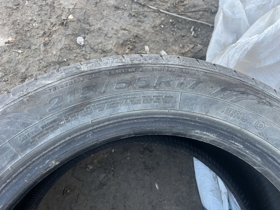 Продам шины 215/55/17