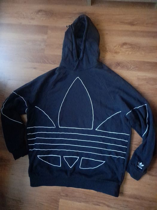 Adidas мъжки суичър L размер.