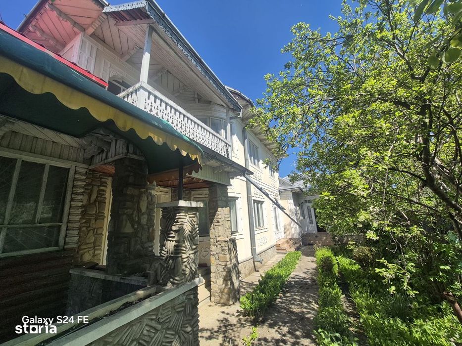 Proprietate cu teren 719 mp și construcții | Vânători-Neamț