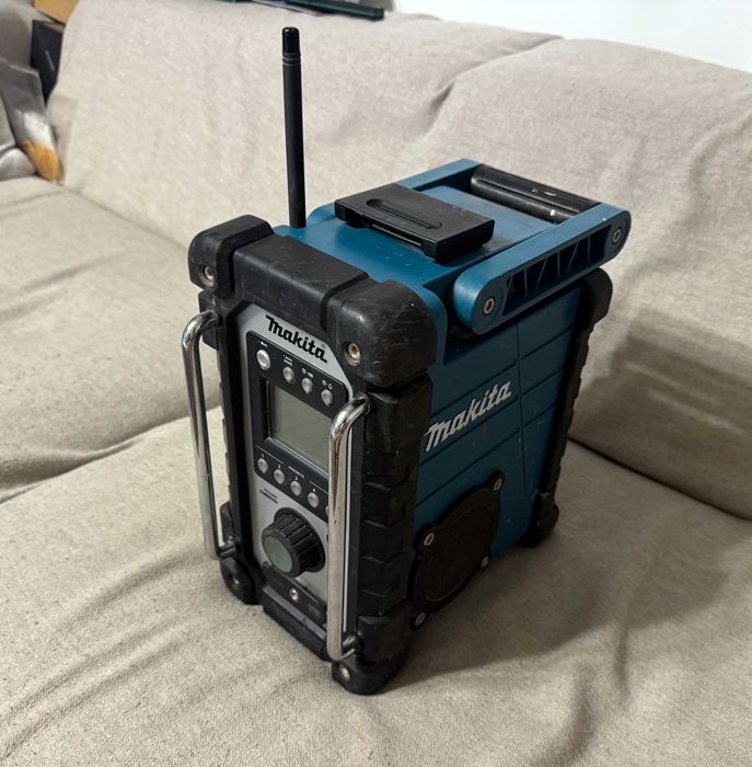 Radio de șantier Makita BMR102 AM FM AUX Japonia