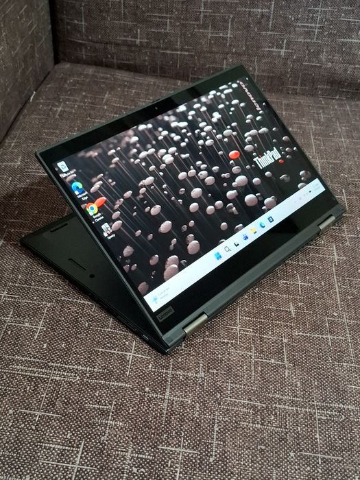 Laptop Lenovo Thinkpad X390 YOGA i5•2 in1•SUPERB