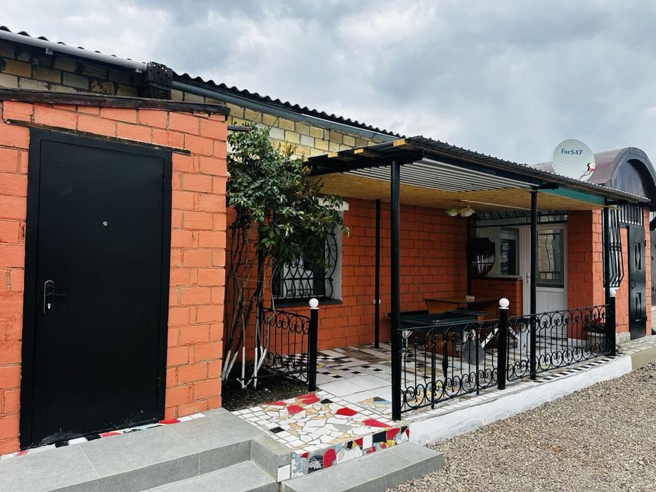 На 1-квартале предлагаем комерческий комплекс