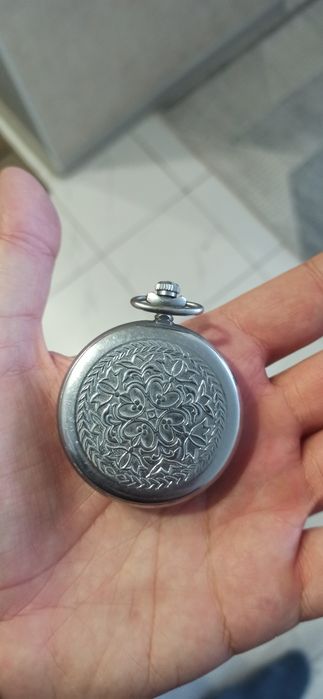 Механические часы молния