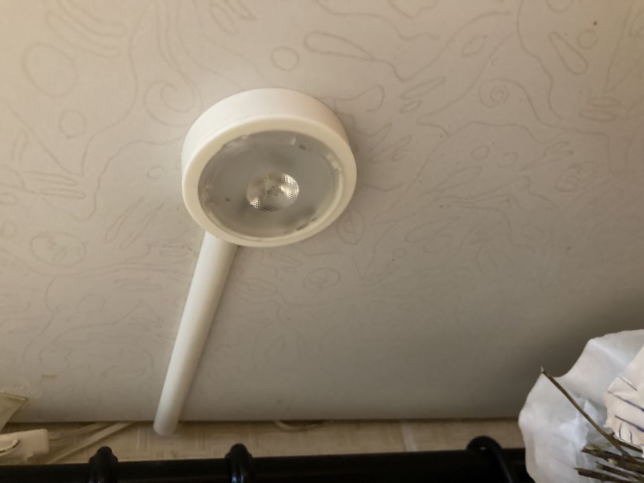 Lumina de blat bucatarie. Lumina corpuri suspemdate. Lumina blat IKEA