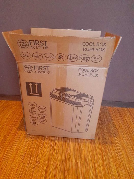 Хладилна чанта с голям обем 24 литра 2в1 за охлаждане и затопляне