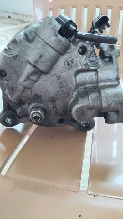 Компресор климатик от бмв 216