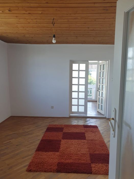 Inchiriez casa stefan cel mare 24